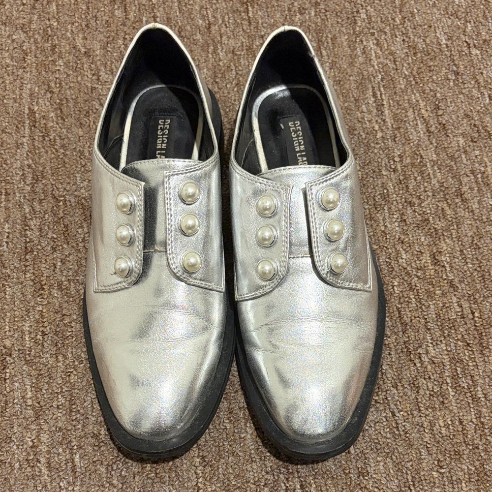 Design Lab Lord & Taylor Silver Loafers with Pearl Accents